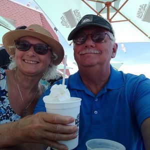 Meet your Posher, Carla